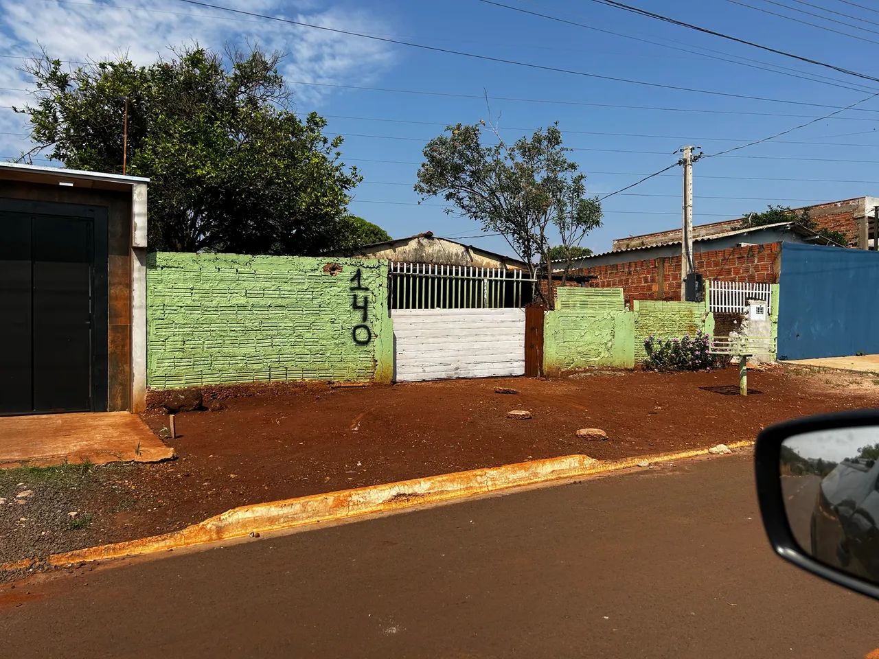 Terreno com casa pequena  - Foto 2