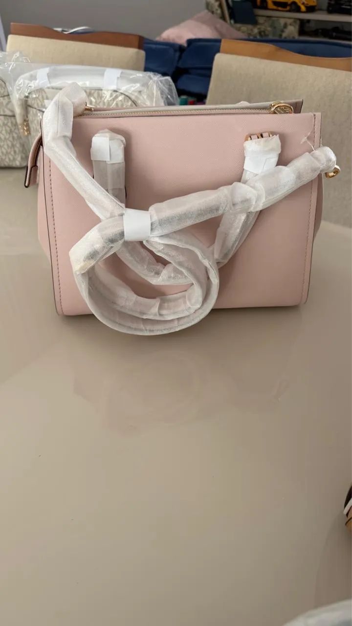 ? BOLSA MICHAEL KORS MARILYN - O TOQUE DE SOFISTICAÇÃO QUE VOCÊ MERECE! ? - Foto 3