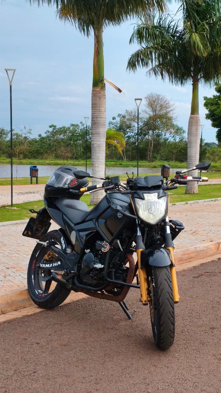 FAZER 250 2012/2013