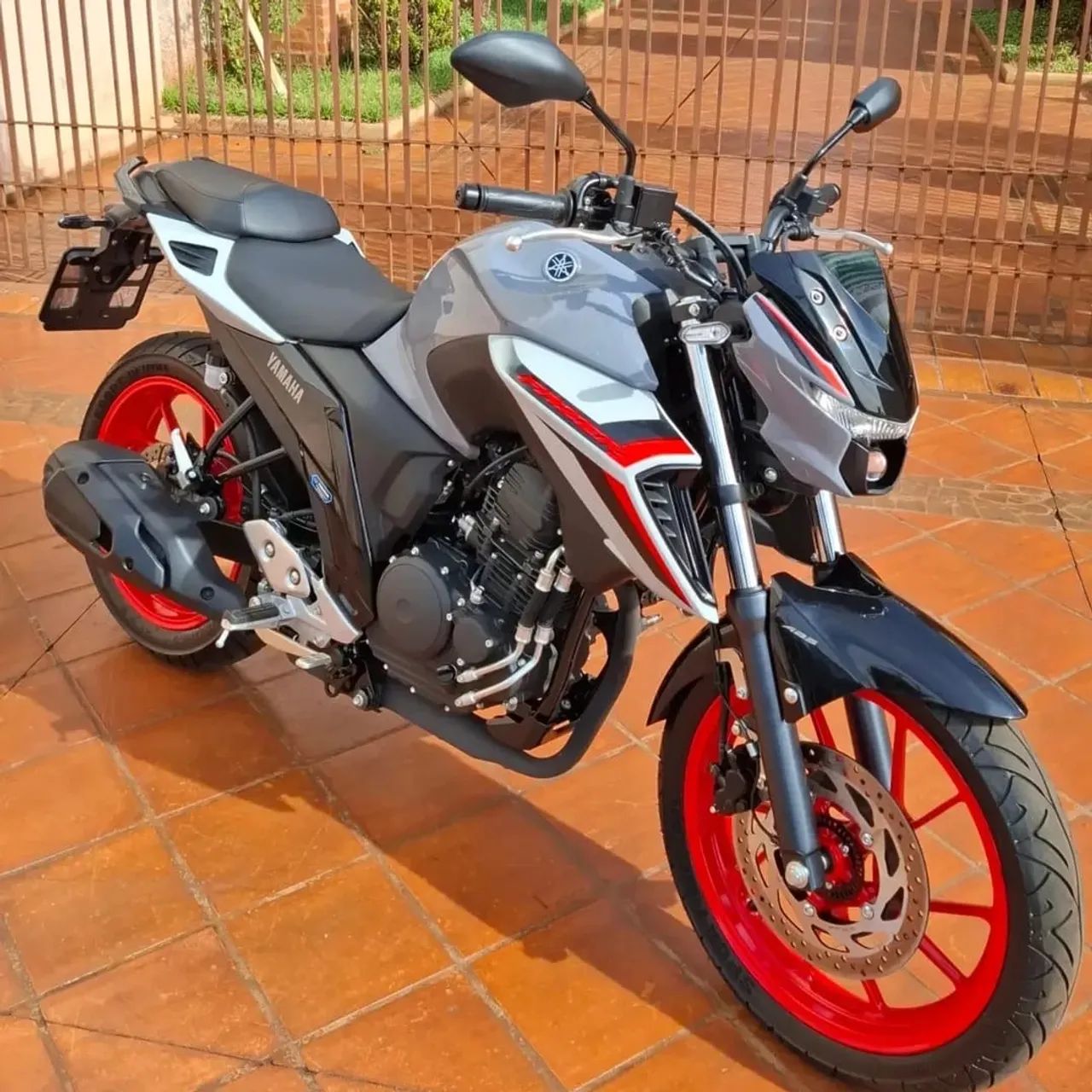 FAZER 250 2025 - Foto 4