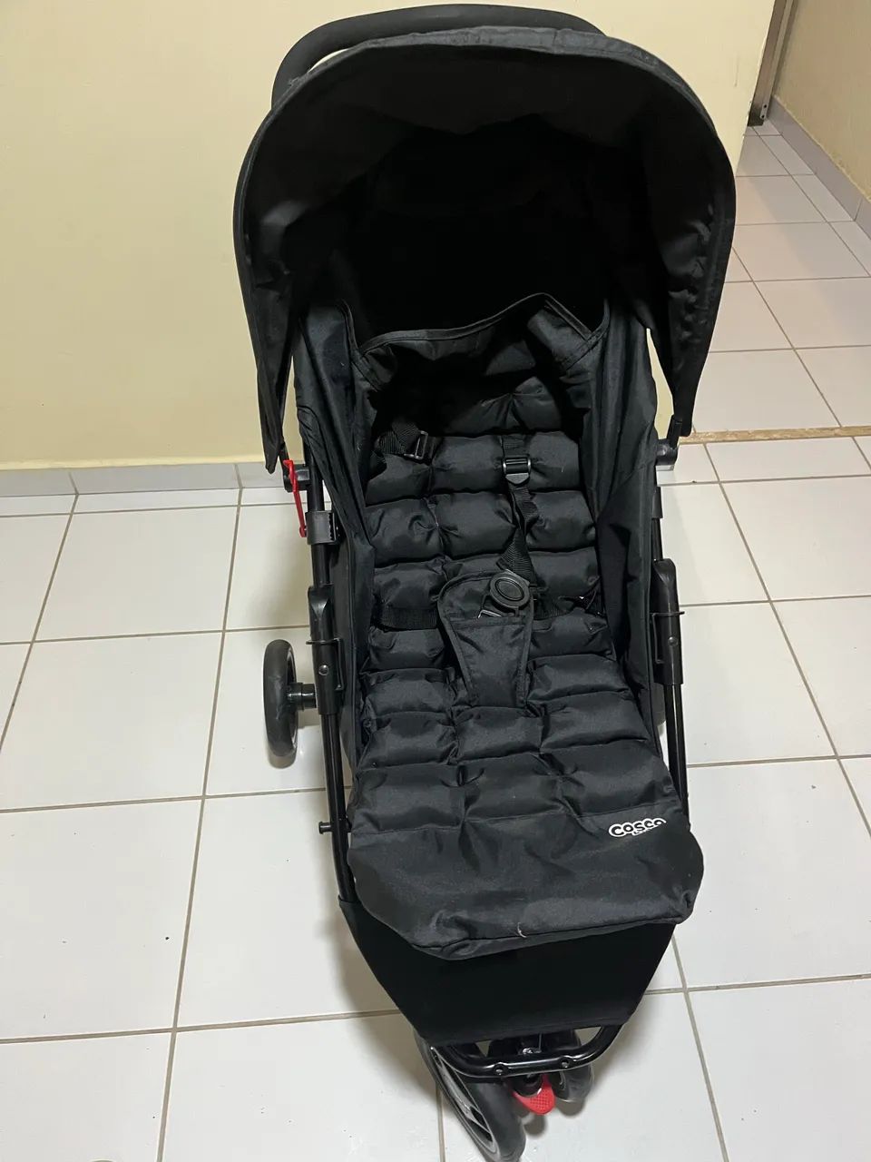 Carrinho de bebê - marca cosco - Foto 2