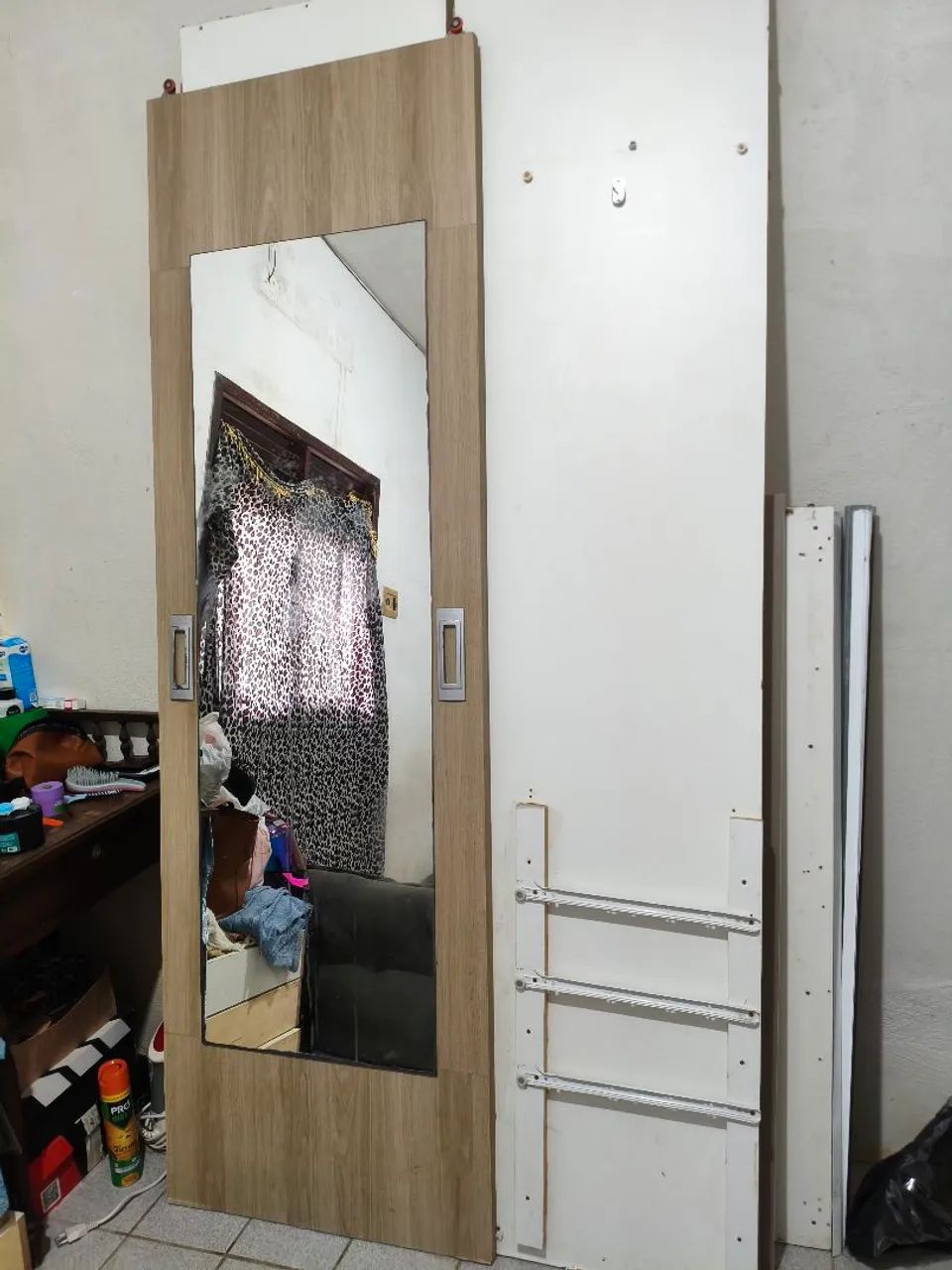 GUARDA ROUPA DE SOLTEIRO