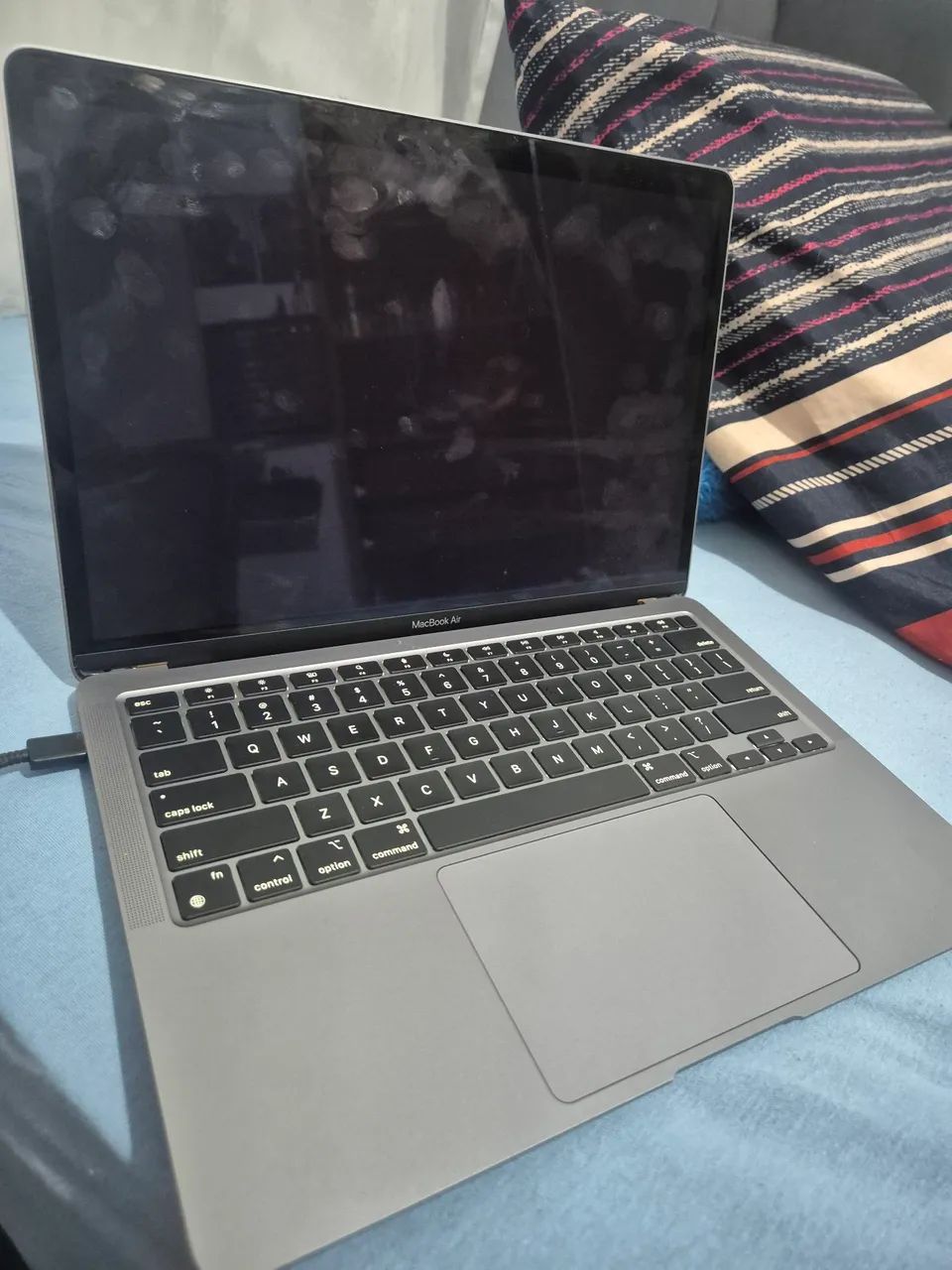 Macbook air m1 2020 modelo a2337 - Foto 4