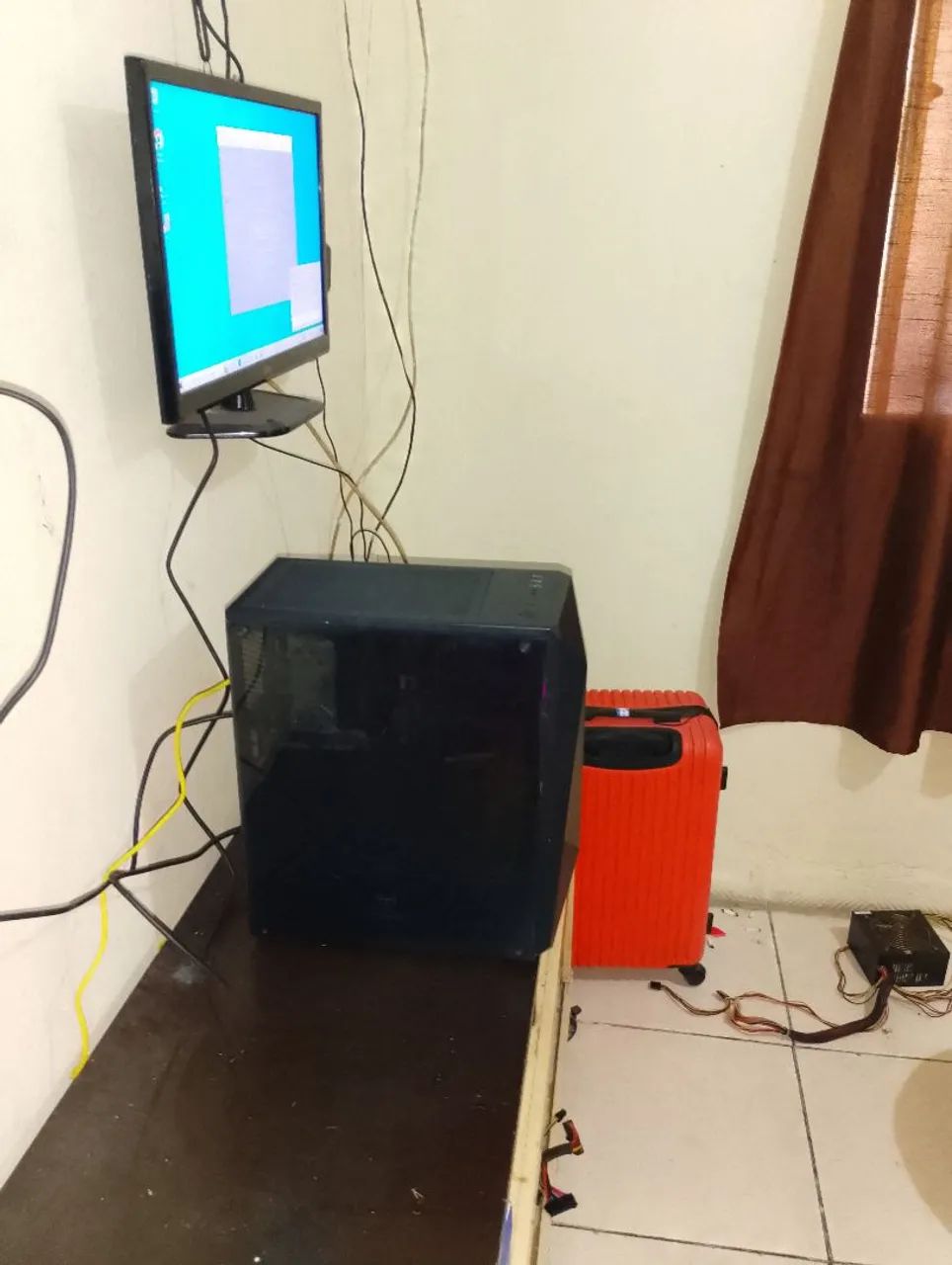 Gabinete gamer i7 4790k 16 GB SSD 240 impecável com garantia processador top - Foto 3