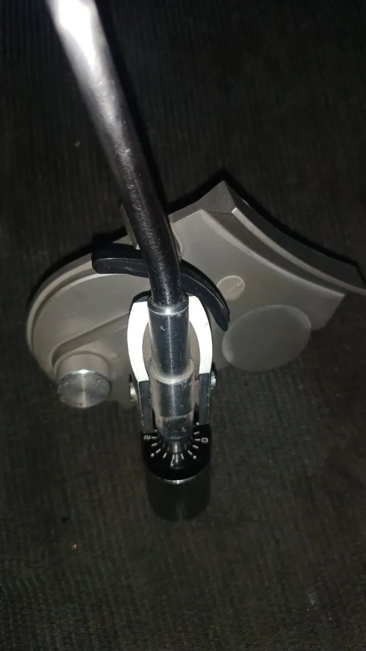 Braço do Toca discos Akai AP-100C
