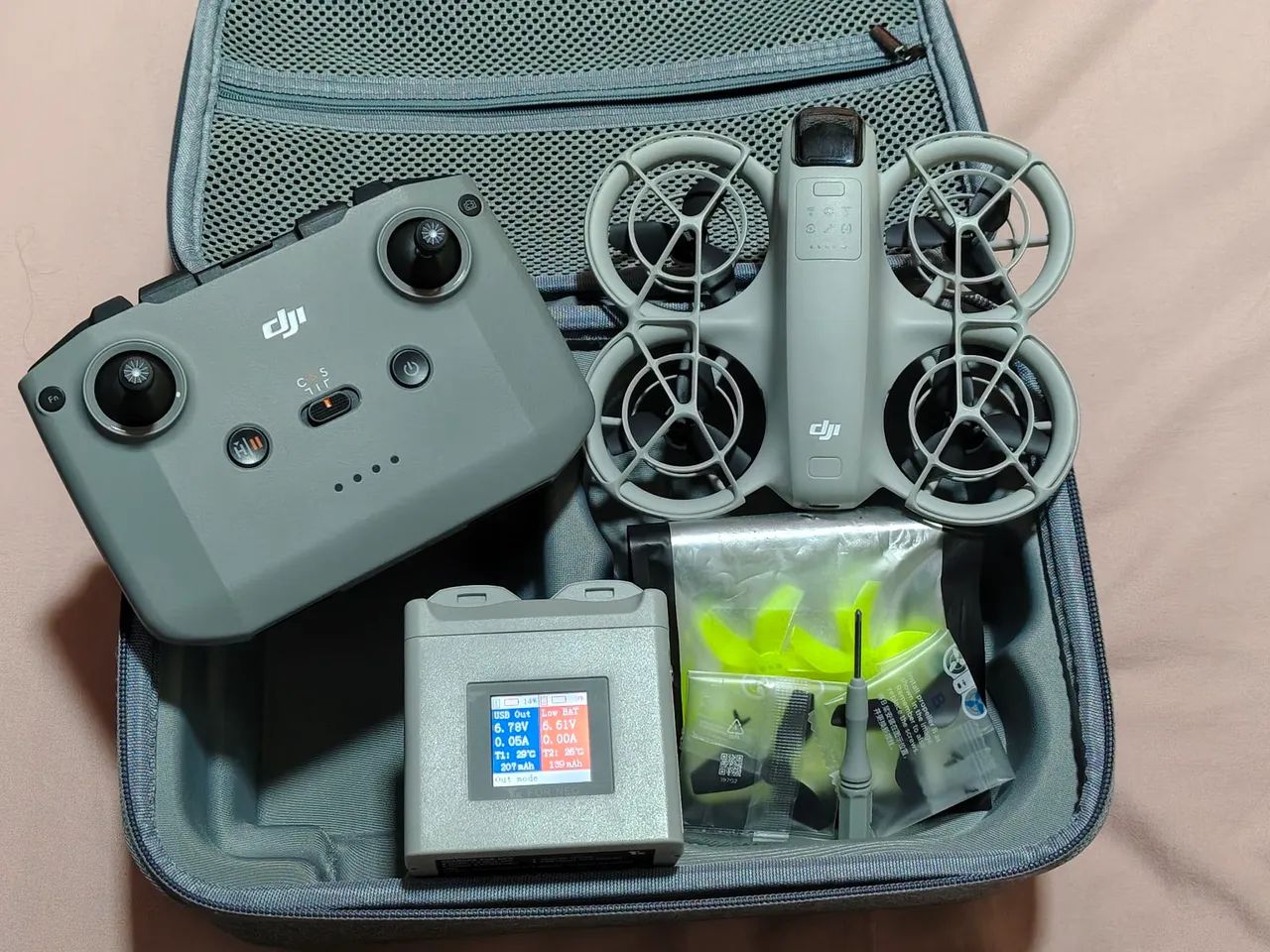 Drone DJI Neo com Controle Remoto RC-N3