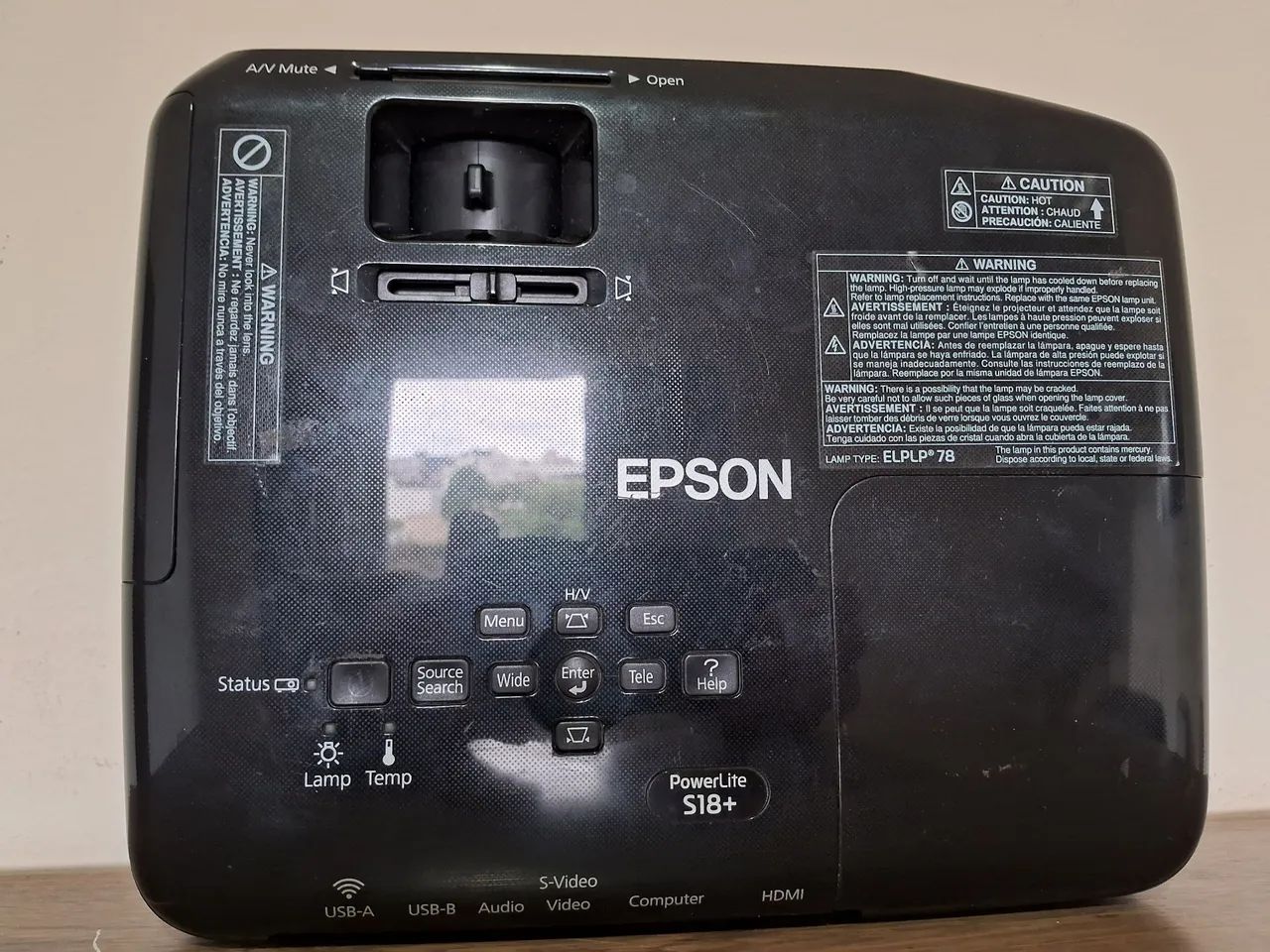 Projetor   Epson  S18  (sem hdmi) - Foto 4