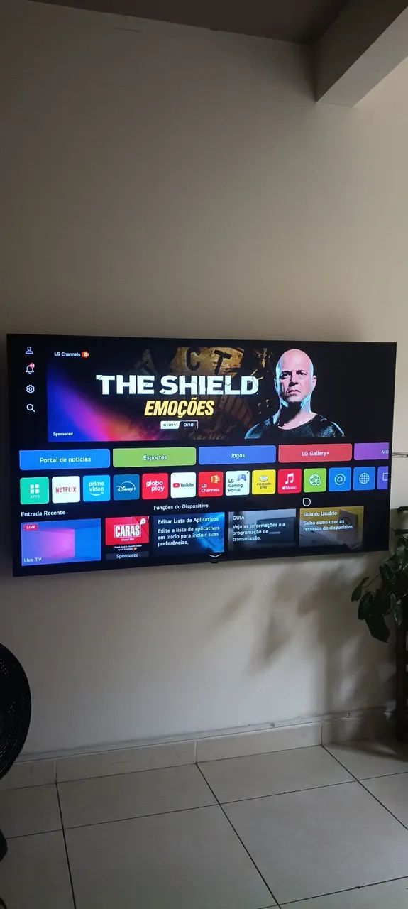 Tv LG 65 polegadas 1 ano de uso  - Foto 3