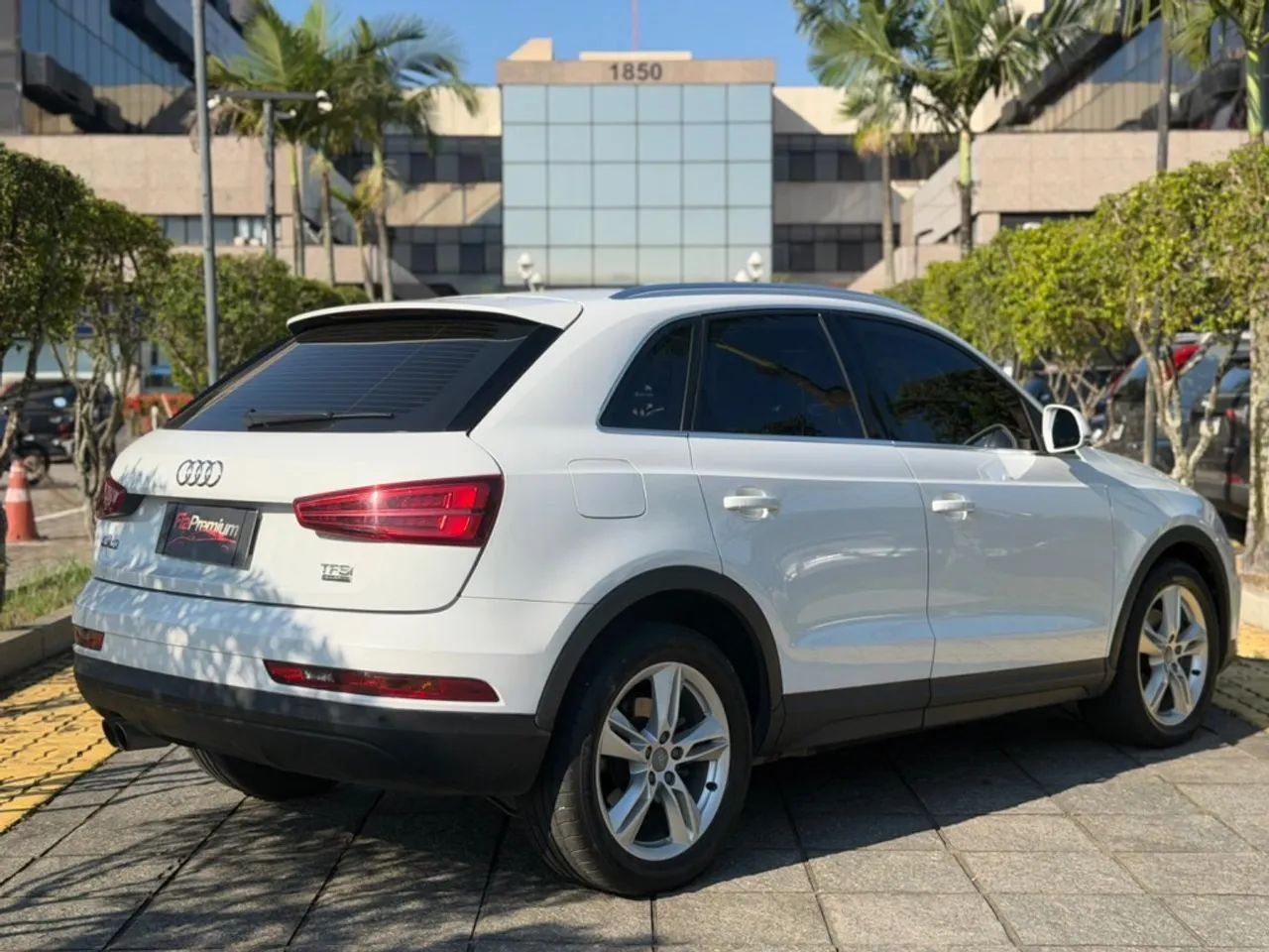 Audi Q3 2.0 TFSI Quat. 170/180cv S-tronic 5P 2016 - Foto 2