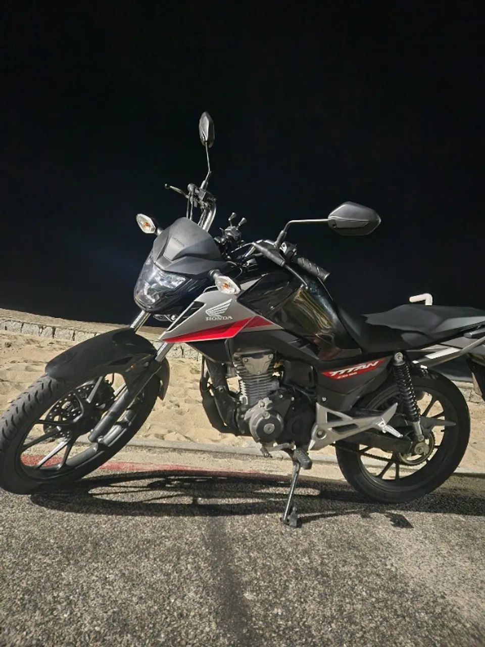 160 titan  2026 - Foto 2