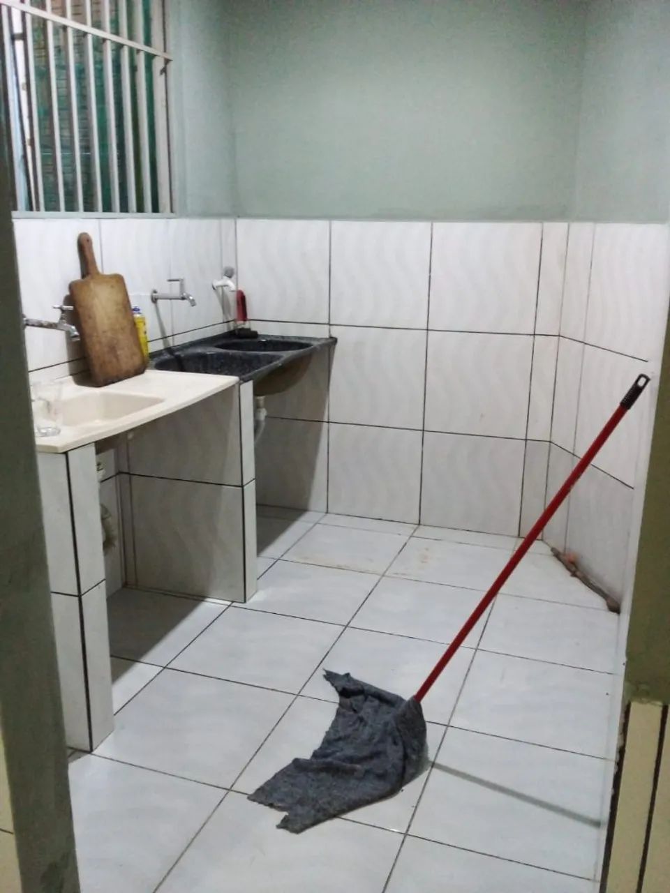 Alugo apartamento na rua Valdomiro Lopes  - Foto 3