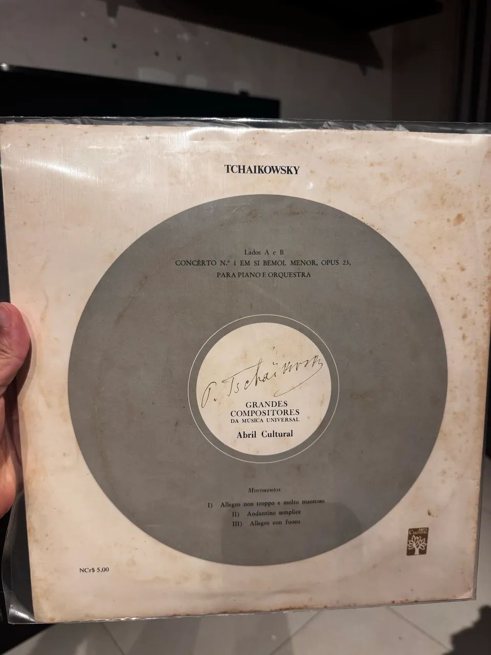  LP TCHAIKOVSKY - Grandes Compositores da Música Universal - Foto 2
