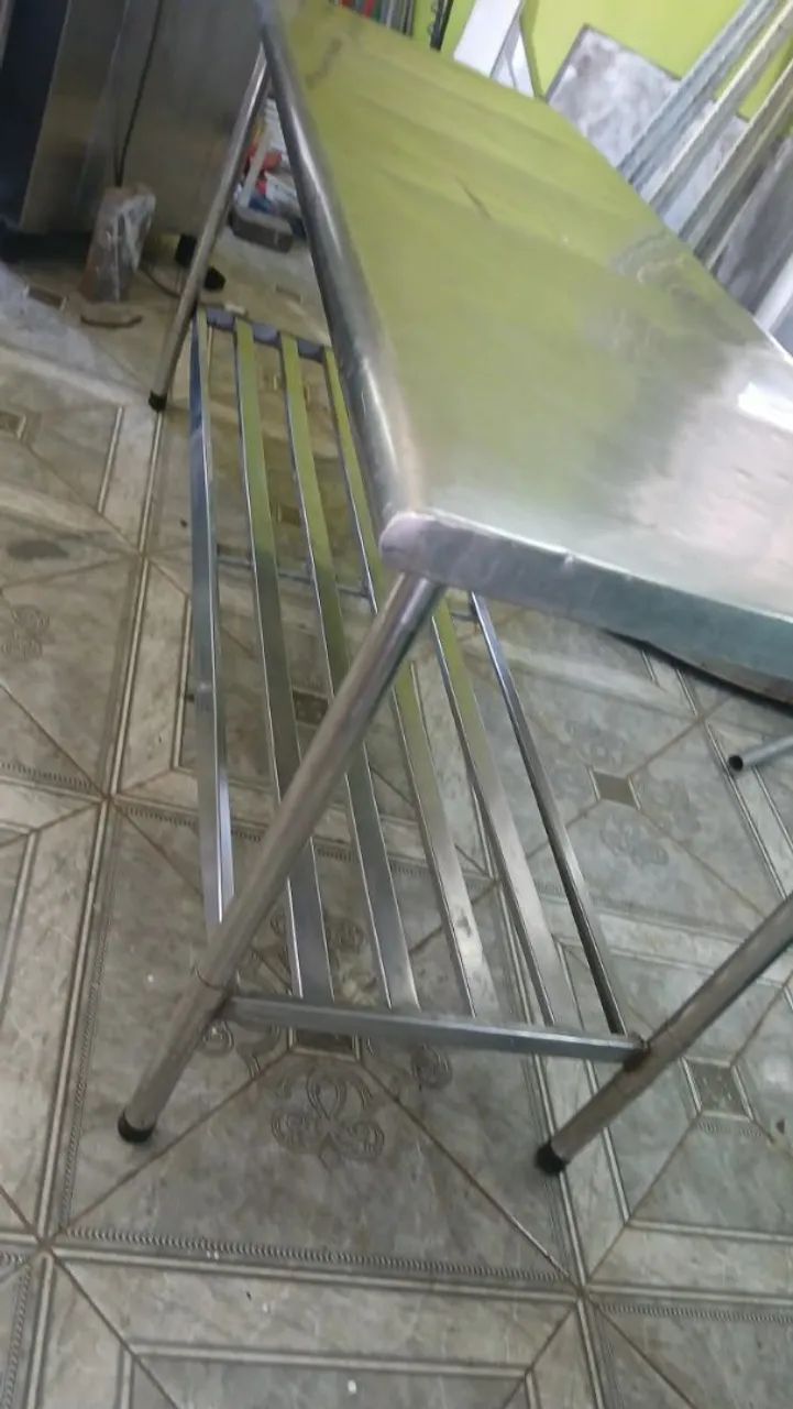 Mesa de inox
