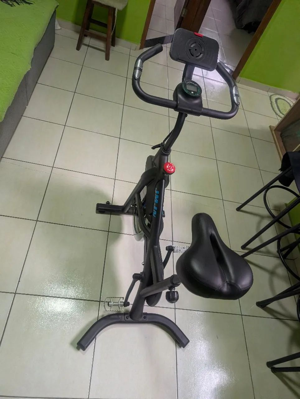 Bicicleta ergométrica, nova, sem uso, muito zerada