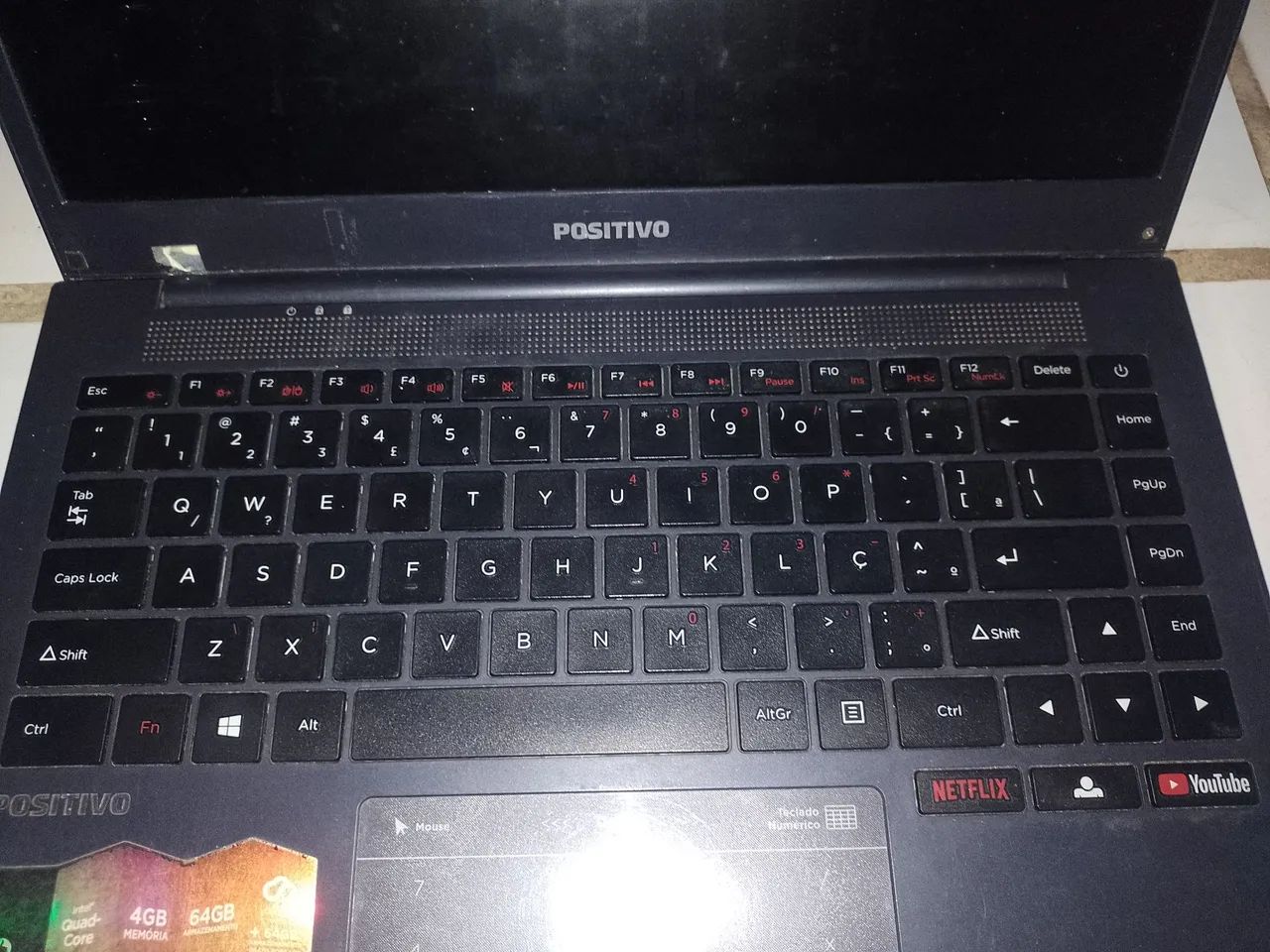 Carcaça de notebook positivo com tela