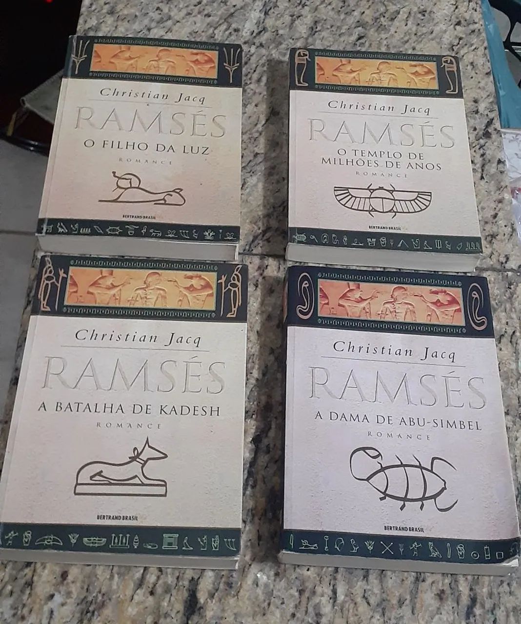LIVROS COLEÇÃO ( RAMSÉS )