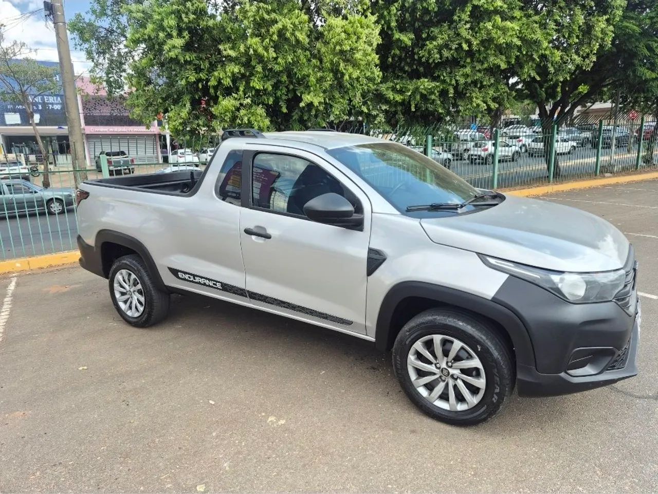 Fiat Strada Endurance 1.4 Flex 8V CS Plus 2021 - Foto 3