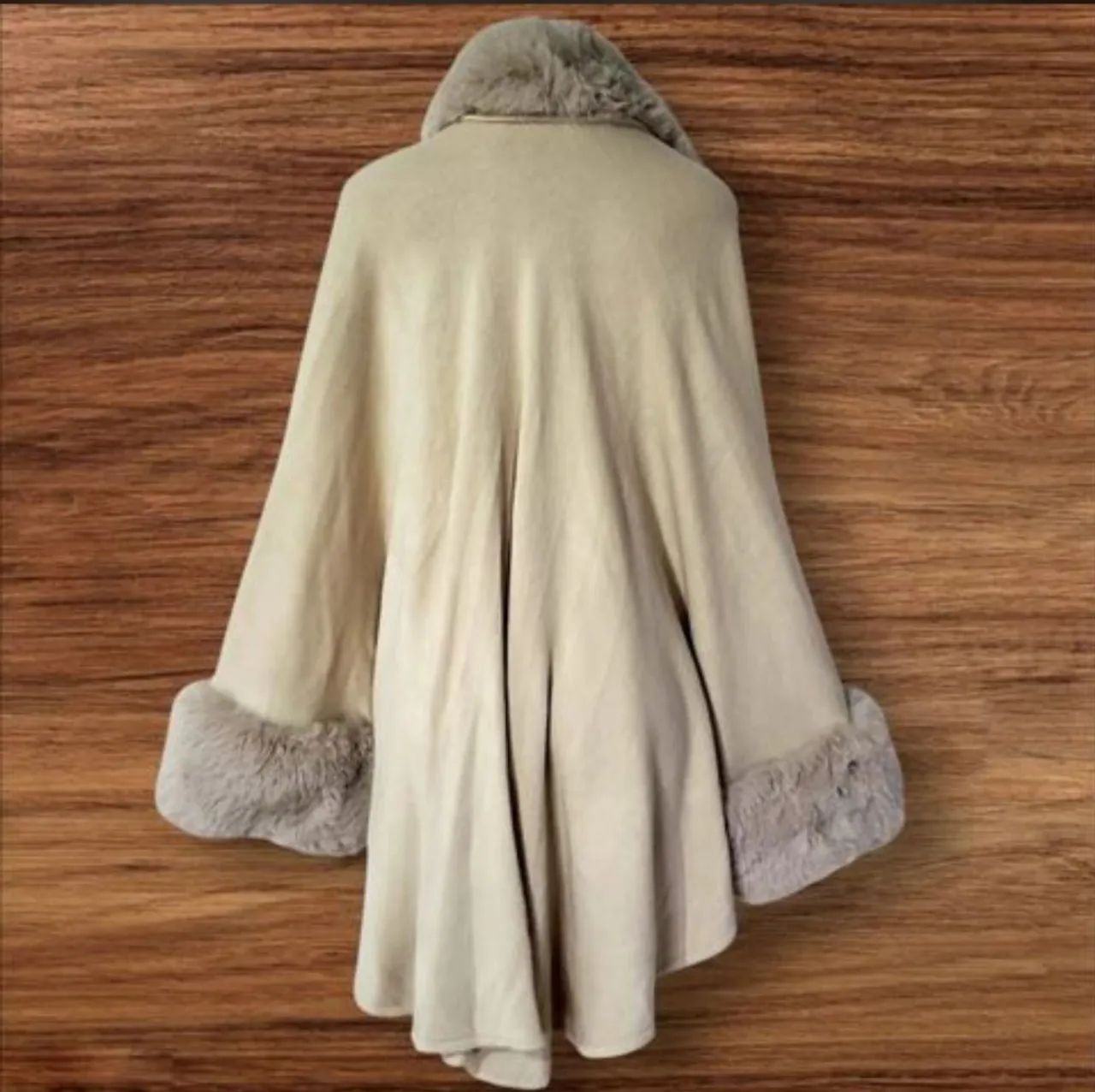 Poncho le lis blanc  - Foto 2