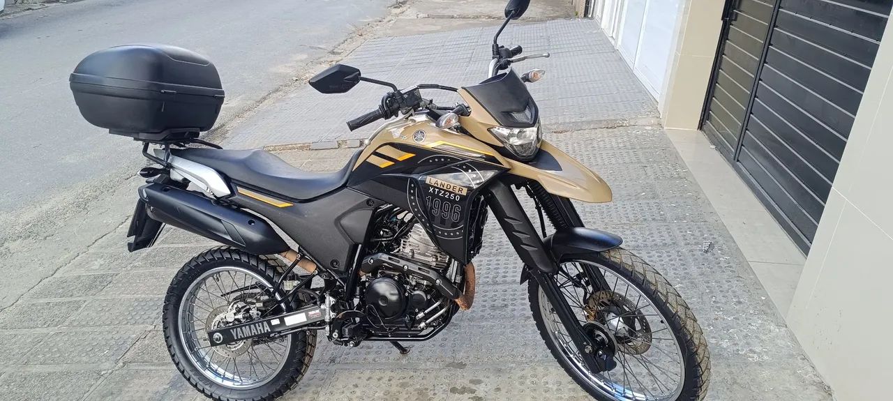 Lander 250 2023 Quitada único dono 