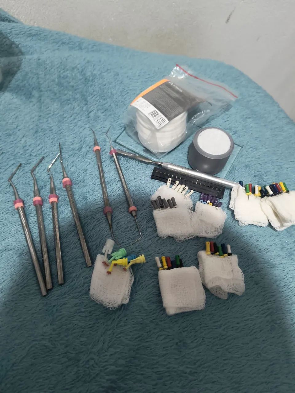 Materiais endodônticos 