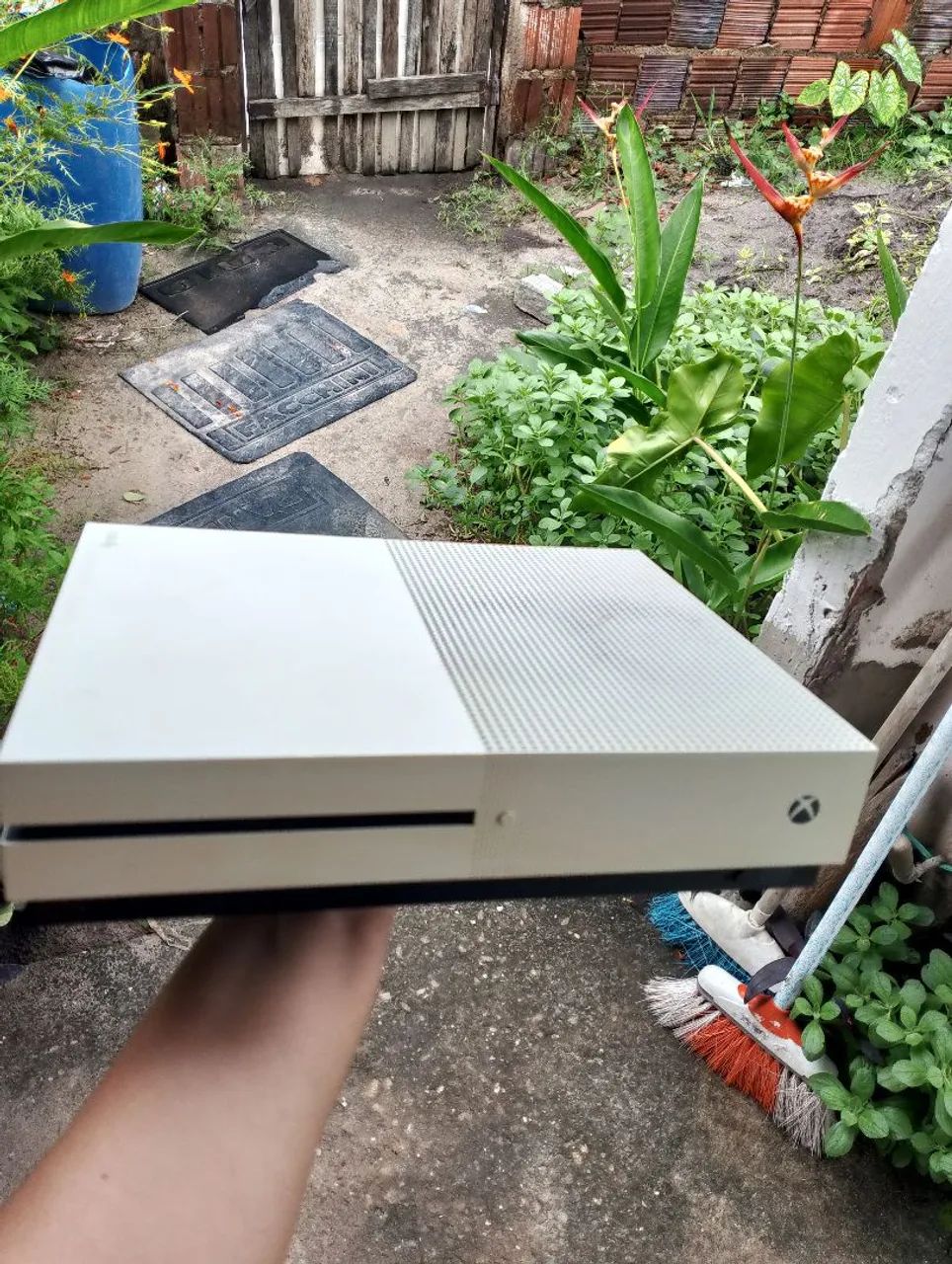 Xbox one com defeito aceito troca  - Foto 3
