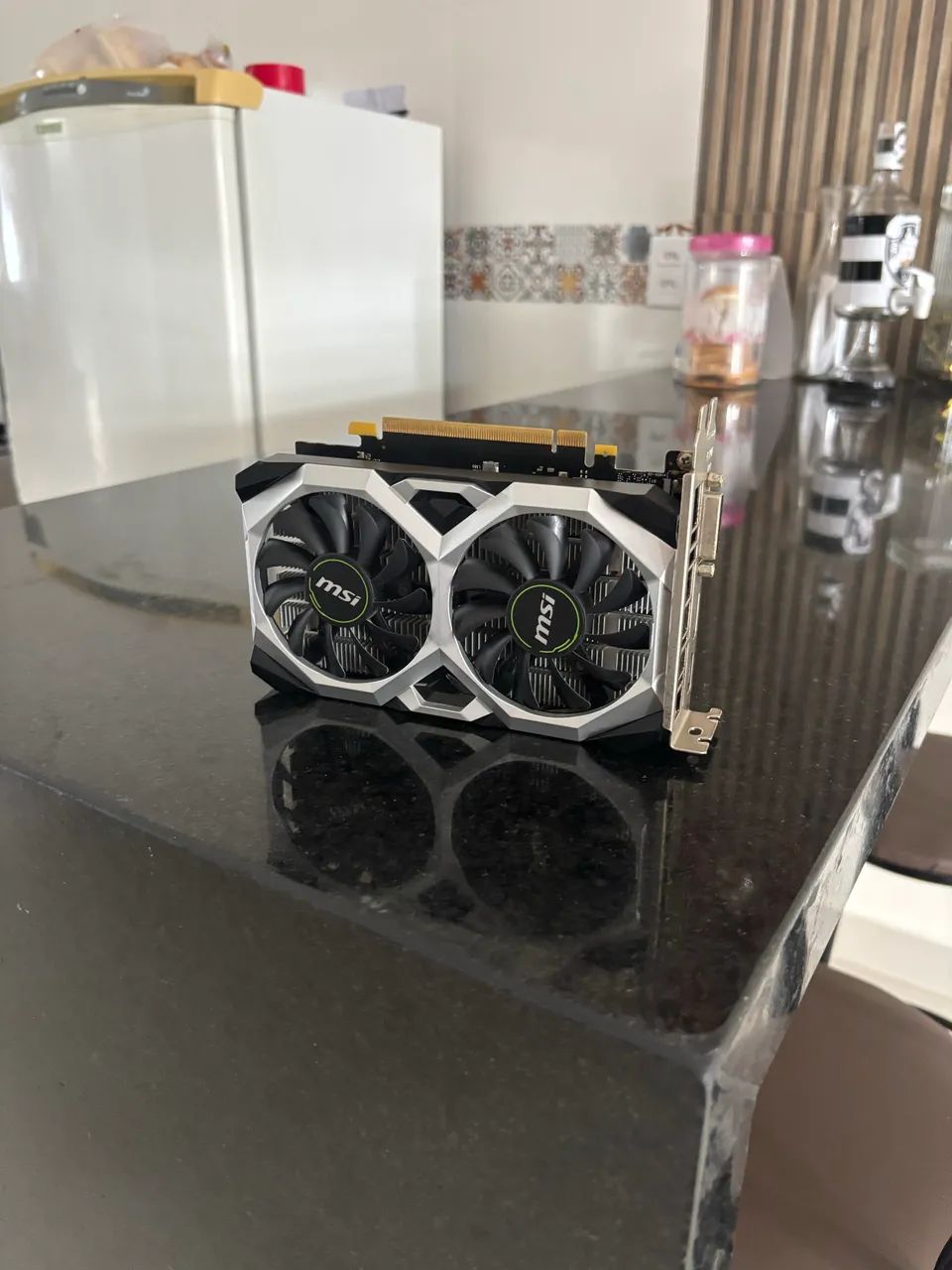 GTX 1650 DDR6 - Foto 2