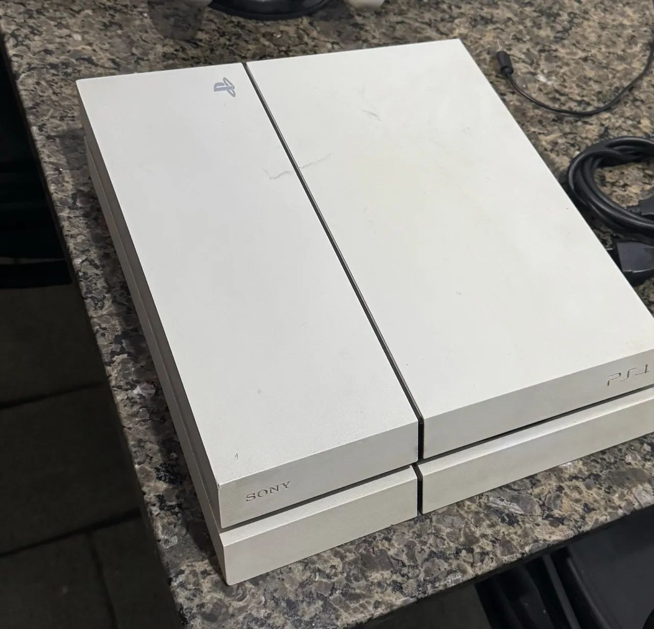 PlayStation 4 com 2 controles  - Foto 4