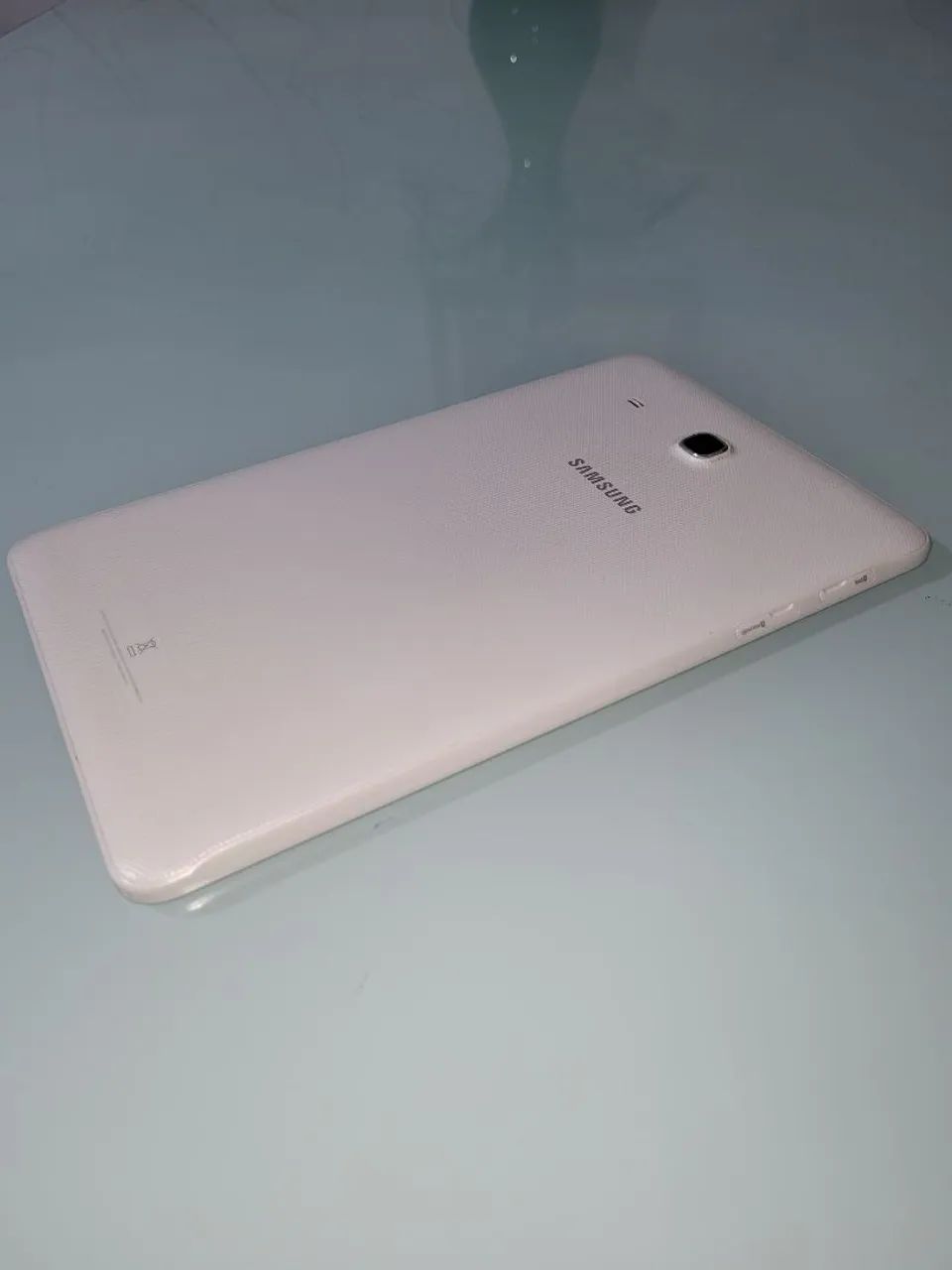 Tablet Samsung Galaxy Tab E - usado - Foto 3