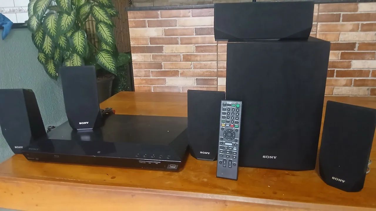 Vendo home theater Sony  - Foto 2