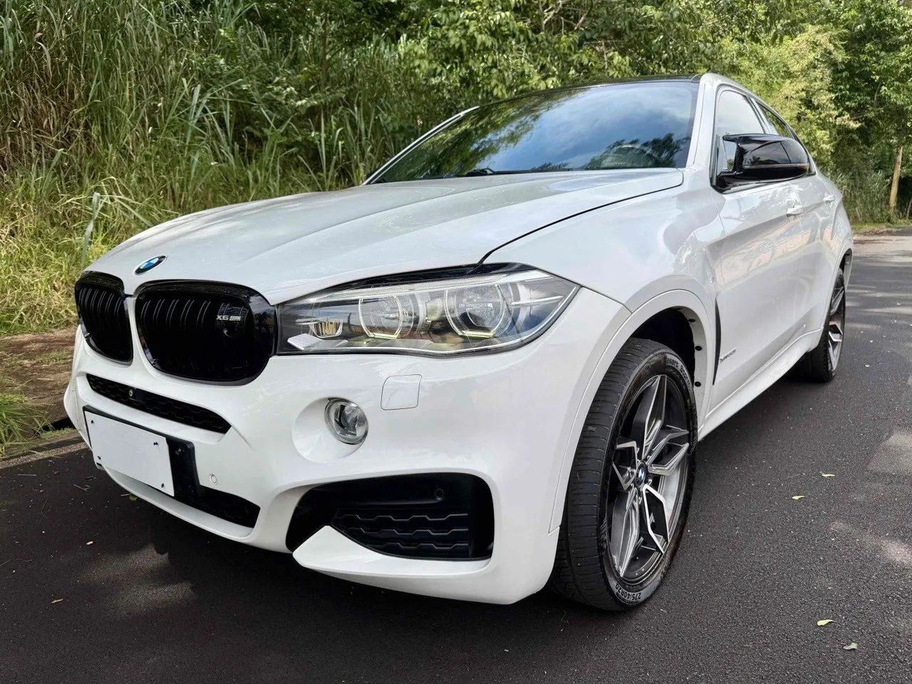 BMW X6 M 4.4 4X4 V8 32V Bi-turbo Aut. 2015