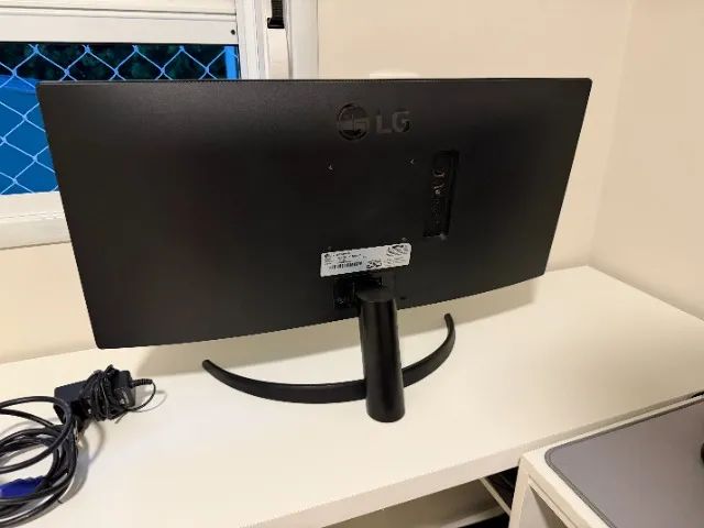 Monitor LG UltraWide 26" 26WQ500-B IPS Full HD - Funcionando Perfeitamente - Foto 3