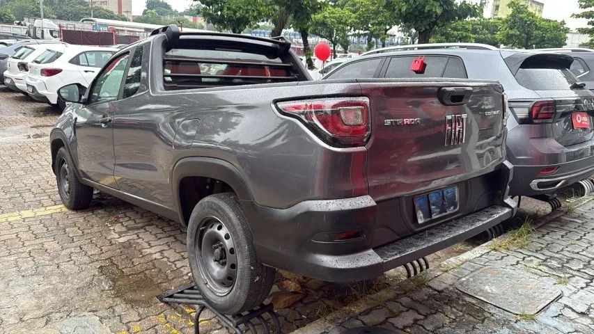 Fiat Strada Endurance 1.4 Flex 8V CS Plus 2022 - Foto 4
