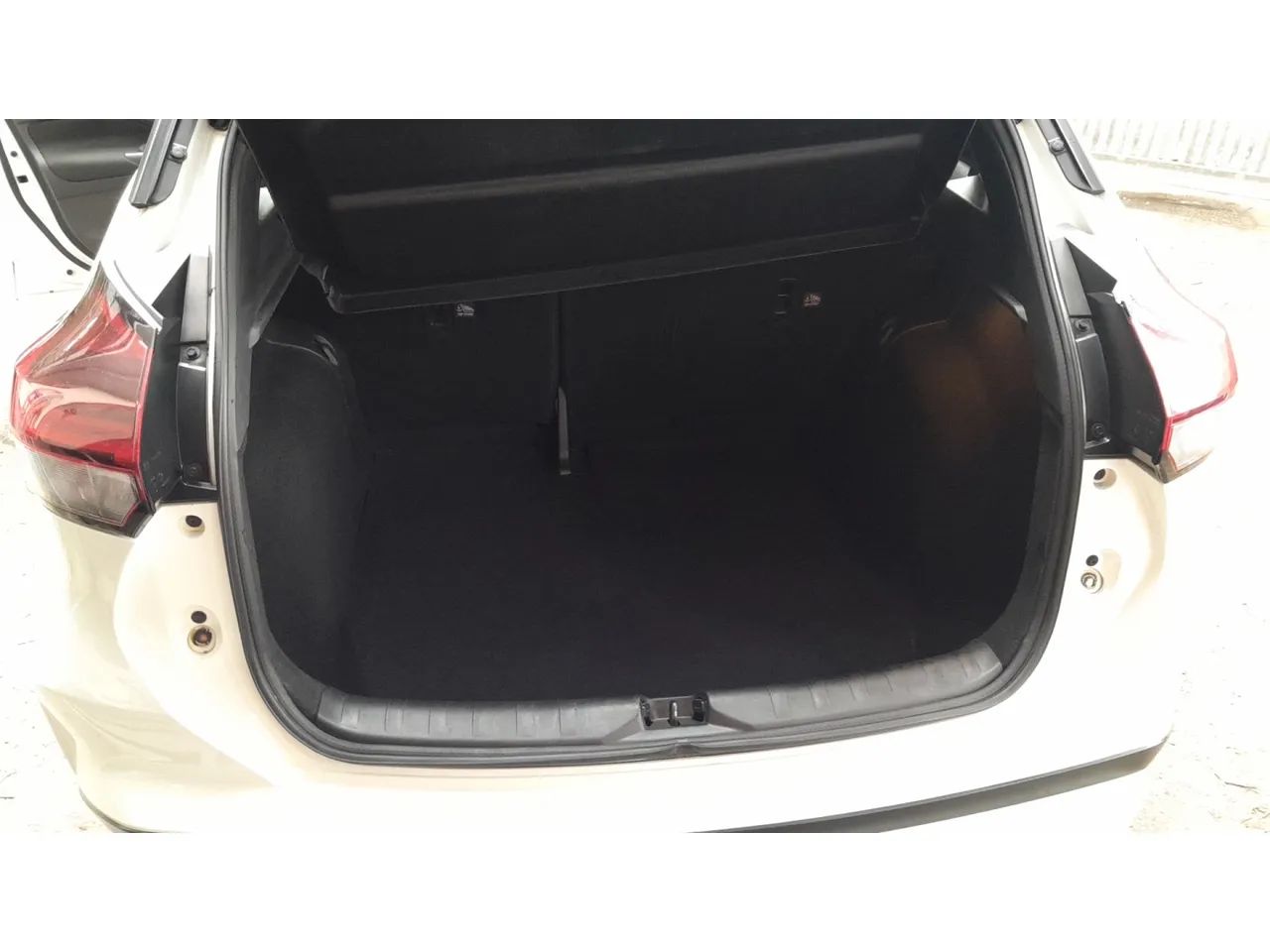 Nissan Kicks Sense 1.6 16V Flex Aut., foto 13 de 16