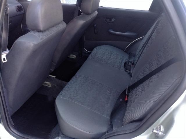 Fiat Palio 1.0 completo - Foto 10