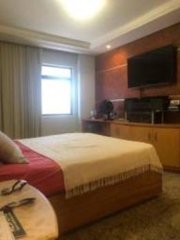 Apartamento um por andar 180m², 3 suítes, 3 vagas,"porteira fechada" - Foto 9