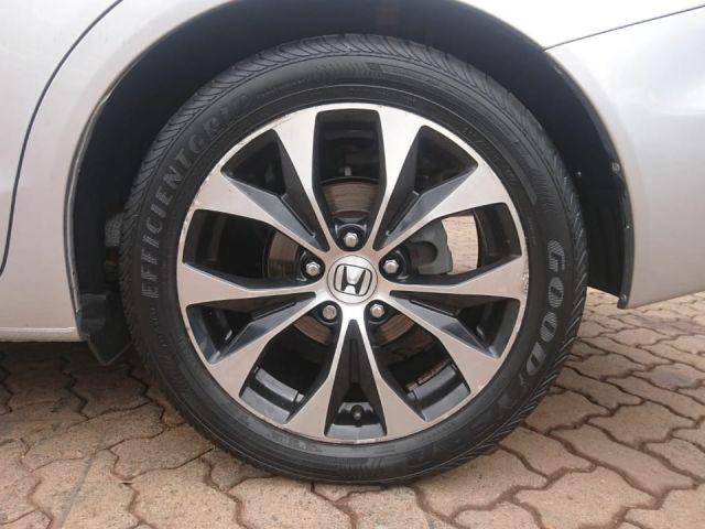 Civic Sedan LXR 2.0 Flexone 16V Aut. 4p - Foto 4