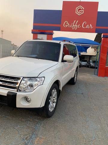 Pajero Full 2012 - 07 lugares - Foto 4