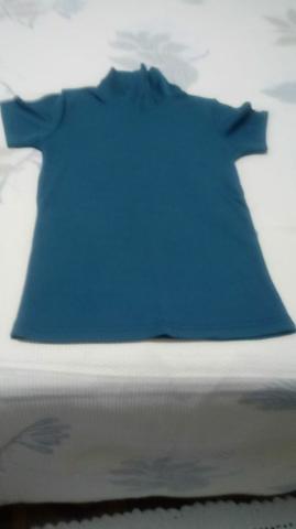 Blusa manga curta com lycra