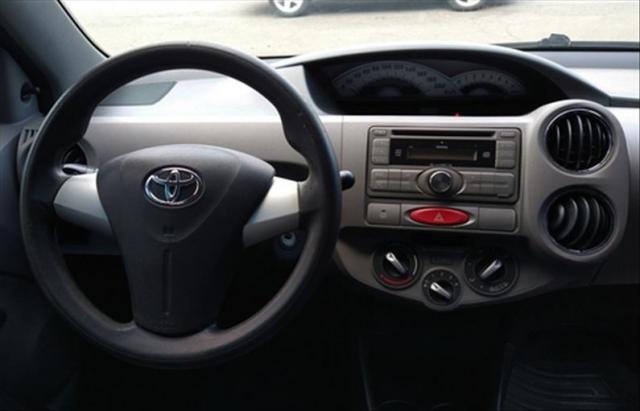 Toyota Etios 1.5 Xls Sedan 16v - Foto 7