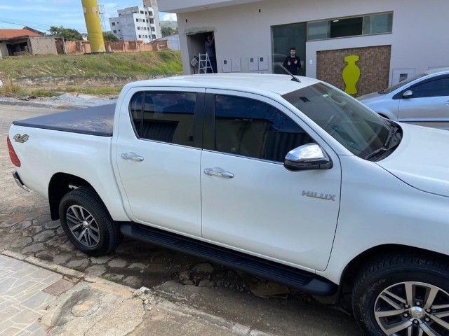 OPORTUNIDADE!!! HILUX CD SRX 4X4 2.8 TDI 16 V DIESEL AUT