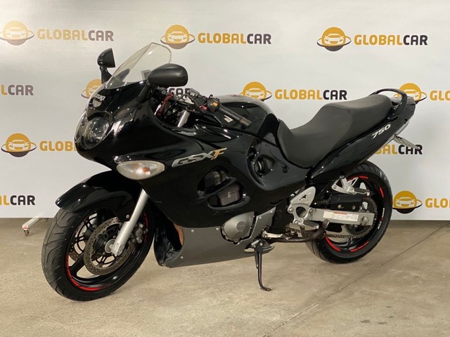 SUZUKI GSX750F