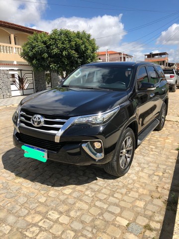 SW4 SRX 7 LUGARES TURBO DIESEL 2017.