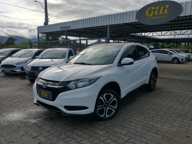 HONDA HR-V LX ANO 2017 CÂMBIO AUTOMÁTICO MOTOR 1.8