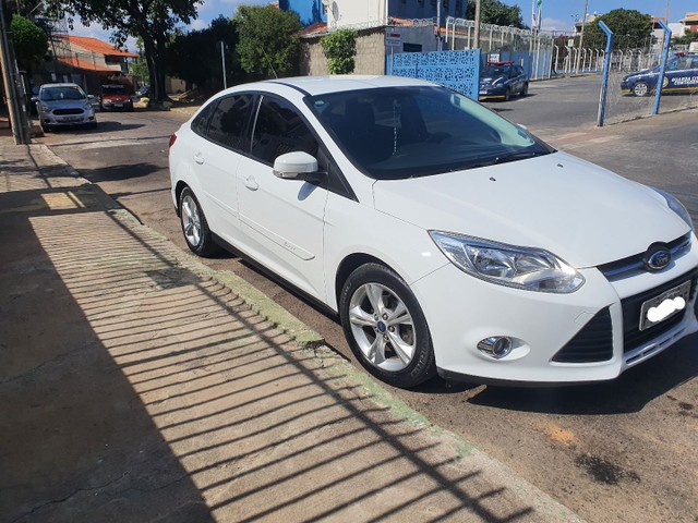 FORD FOCUS 15/15