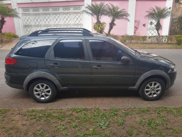 FIAT PALIO WEEKEND TREKKING 1,8 MEC 2010