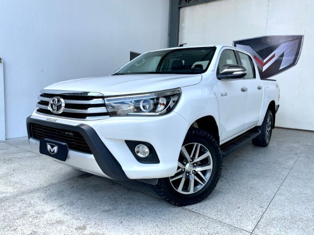 TOYOTA HILUX 2.8 SRX 4X4 CD 16V 2016/2016