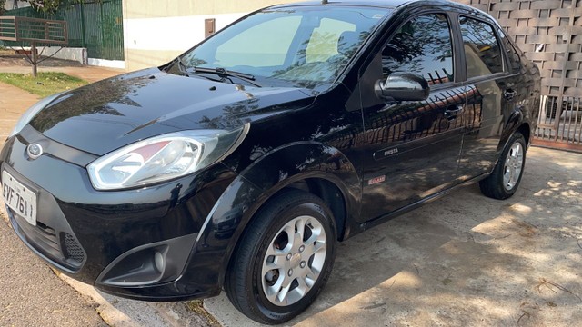 FIESTA SEDÃN 1.6