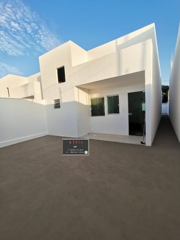 $$$Atenção- Casa 3 Quartos, uma suíte, todo no porcelanato, garagem para 4 carros - Foto 3