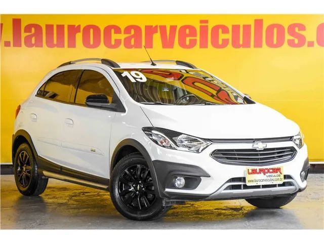 CHEVROLET Onix - 2019/2019 1.4 MPFI ACTIV 8V FLEX 4P AUTOMÁTICO