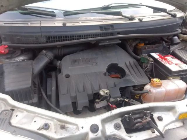 Fiat Idea 1.8 Flex Com Kit Gás - Foto 7